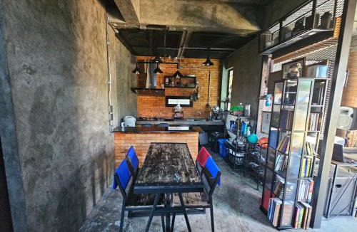 Sattahip Villa | Navy Medic 36 Poolvilla