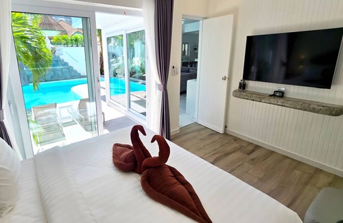 South Pattaya Villa | NEBULAND Luxury Pool Villa Pattaya Walking Street