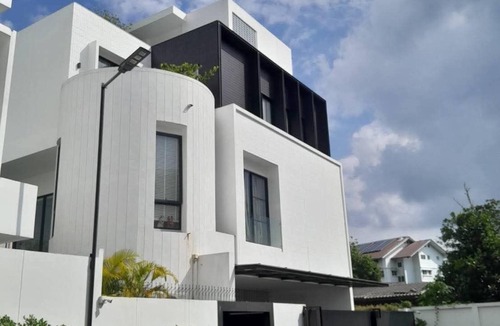 Chang Phueak House | Nimman & Maya Area - Villa Dali - Private Salt Pool Villa with Mountain View