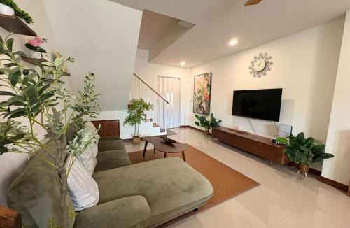 Wat Ket House | Nong Hoi Nest, New Townhome with Positive Pressure Air Purifier