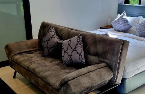 Cherngtalay House | Nua Tone Riverside