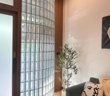 Chakkrawat House | Nueng Rana 113 Unique House in Chinatown 3BR 2BA - Villa