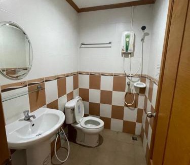 Nanai Road House | one more night
