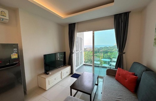 Pratumnak Hill Apartment | One Tower 105 by ThaiminatorPattaya