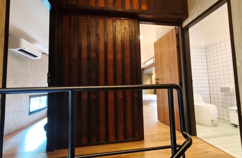 Sao Chingcha Apartment | Over Here Bangkok