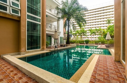 Patong Apartment | Patong apartment walk to beach HLC501