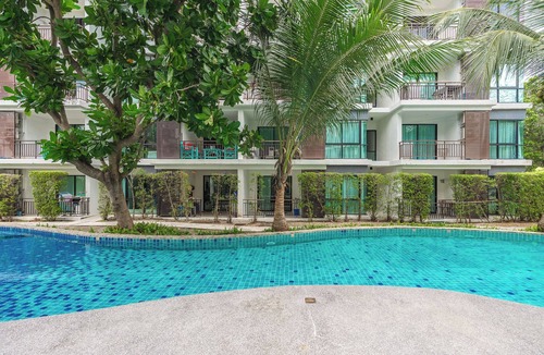 Rawai Apartment | Peaceful Stay Pool Sauna Walk town C221