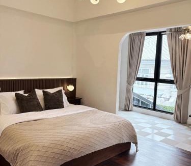 Pratunam House | Pennkiat House