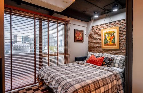 Nana Apartment | PEONY Rustic Apartment Sukhumvit, Nana BTS