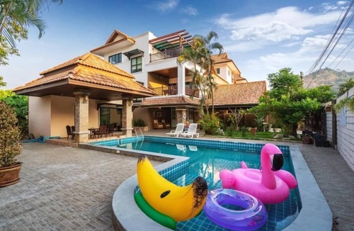 Talat Yai Villa | Phuket Seaview 3-Bedroom Pool Villa By Angel Pool Villa Phuket