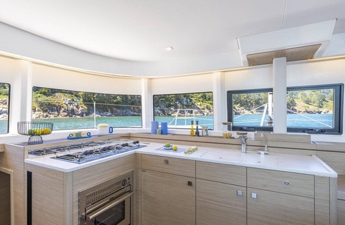 Pa Klok Boat Rental | Phuket Sun and Beach Sailing Extravaganza