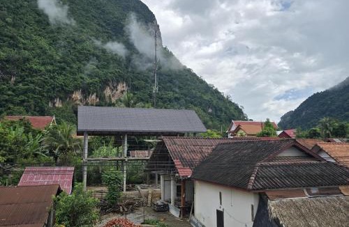 Nong Khiaw House | Pinkeo Guesthouse