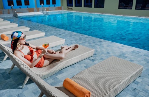 Nana Hotel | Pipa Bangkok Sukhumvit 11 by Kingston Hotels