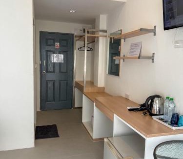 Pratumnak Hill Hotel | PL Residence Hotel Patamnak Soi 3