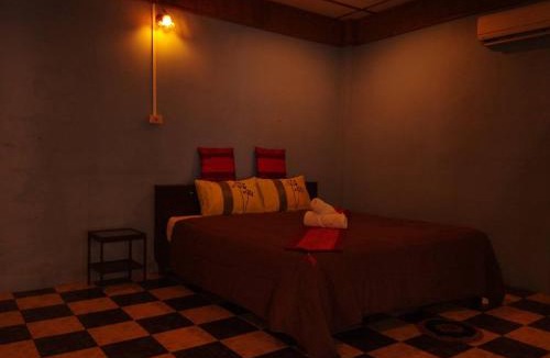 Bai Lan Resort | Ploy Inn Koh Chang