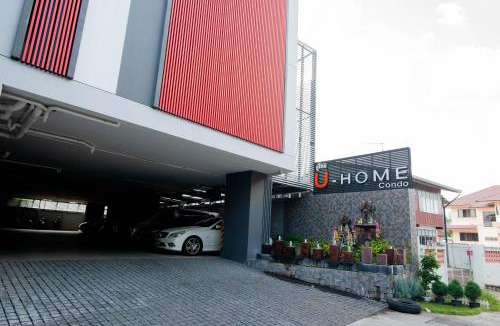 Wat Ket Apartment | Private wooden style studio room in city area