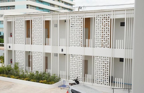 Ban Puek Hotel | PT Residence Chonburi