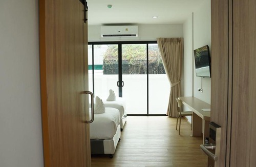 Ban Puek Hotel | PT Residence Chonburi