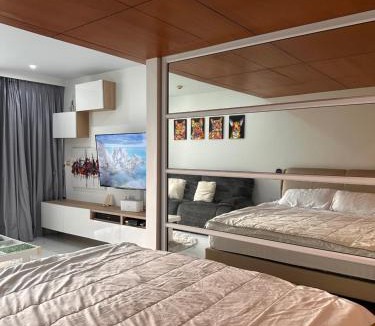 Na Chom Thian Apartment | Pure Sunset Beach - Studio with Green Balcony