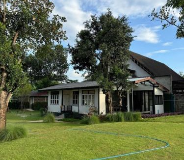 Wat Ket Villa | Riverfront Design Villa w 3 Acre Lawn and River View