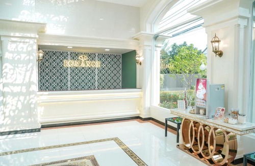Phra Khanong Hotel | Romance Hotel Sukhumvit 97