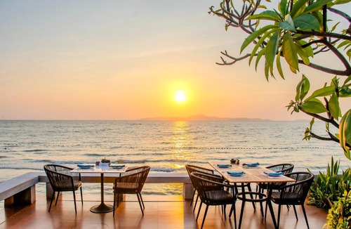 Pratumnak Hill Hotel | Royal Cliff Beach Terrace Pattaya