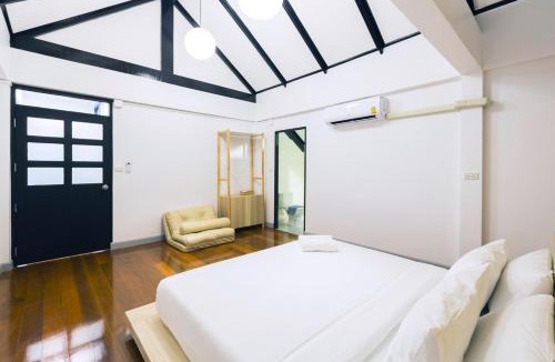 North Pattaya Villa | Saga Pool House 5BR, 200m from BEACH