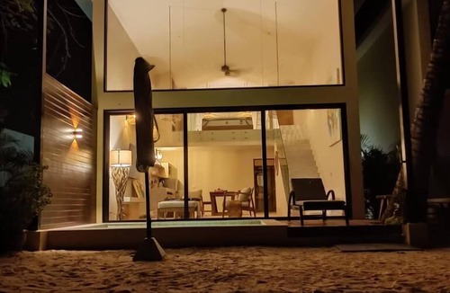 Bang Po Villa | Sarana villa, Modern Beachfront Paradise on the Sands of Bang Por, Koh Samui