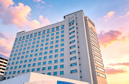 Wang Thonglang Hotel | Sarita Hotel Bangkok , Lat Phrao 83 BTS Station & Big C Ladprao