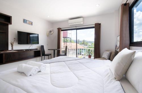 Ban Bo Han Hotel | SD Residence I Naiyang Beach I HKT Airport