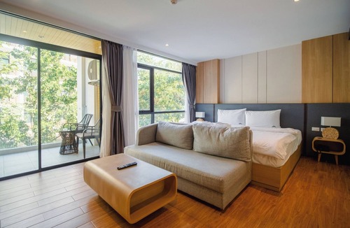 Sa Khu Condo | Sea Heaven 1220 Modern Studio Next To Naithon