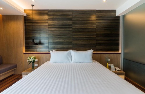 Pattaya Bay Hotel | Sea Me Spring Tree Hotel