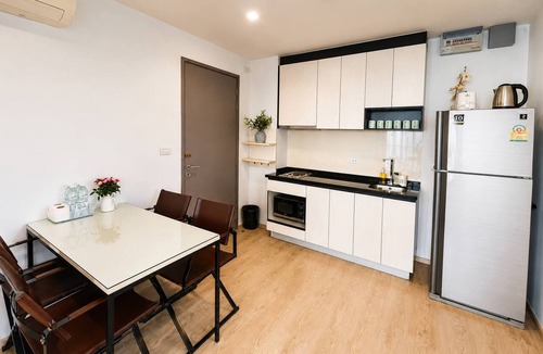 Pattaya Bay Apartment | Sea View 2 Bed Room Good Location