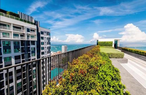 Central Pattaya Apartment | Sea View 2 Bed Room At Central Location Best Pool