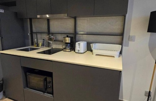 Pratumnak Hill Apartment | Sea View Luxury I Beach Front I Amazing Place