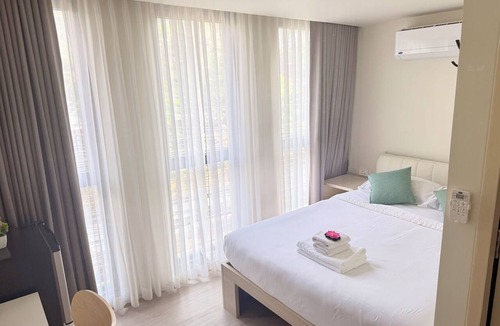 Asoke Hotel | Shizuka House