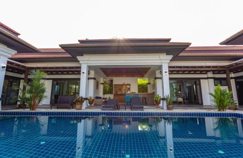 Si Sunthon House | Siam Jewel - Private pool villa in Bang Tao
