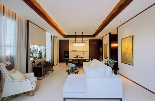 Khlong Tan Hotel | SILQ