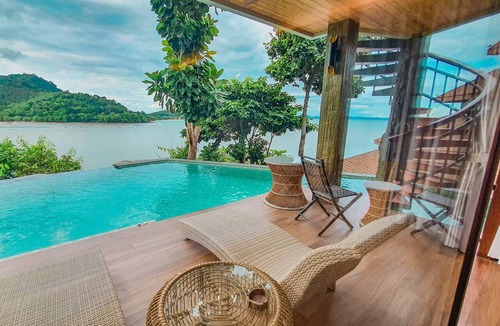 Siray Hotel | SINAE Phuket Luxury Hotel