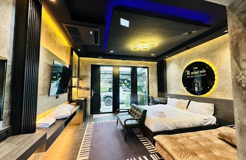 Lamphun Hotel | Siri Water Park & Resort
