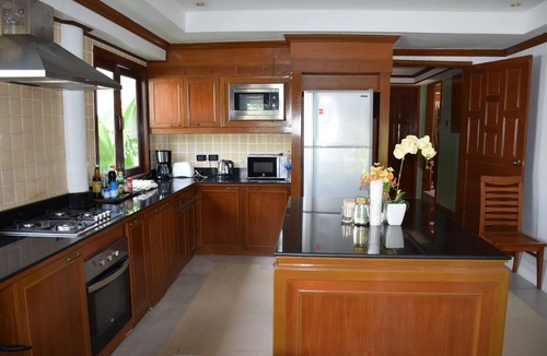Rawai Villa | SIRINTHARA VILLA
