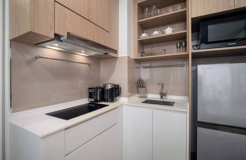 Laguna Condo | Skypark Aurora 2 BR 2Ax1 Golf side