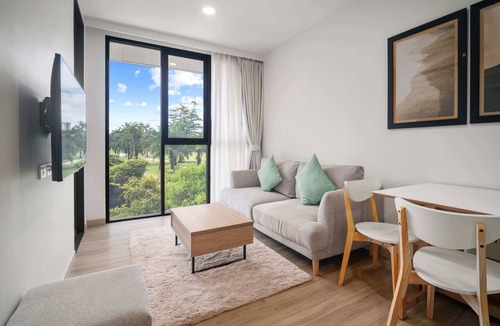 Laguna Apartment | Skypark Aurora Building 2 in Laguna by Banyan Living