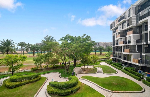 Laguna Condo | Skypark Aurora, Studio 1305 1A Deluxe