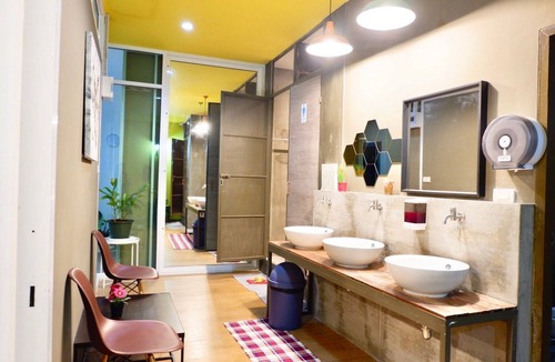 Pathumwan Hotel | Sleep Cafe at Hidee
