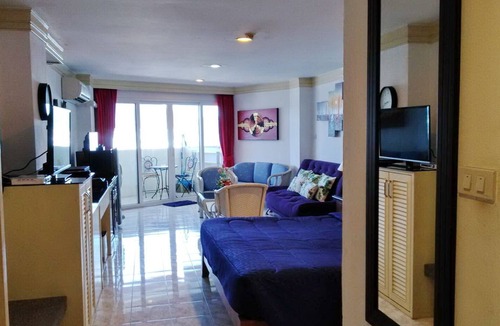 Patong Apartment | Spacieux Studio, Tres Belle vue mer sur la Baie de Patong