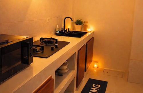 Bang Phli House | Spacious 3-bedroom House With Shared Pool Near Mega Bangna