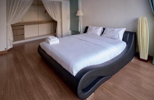 Laguna House | Spacious 3 bedroom townhouse in Laguna