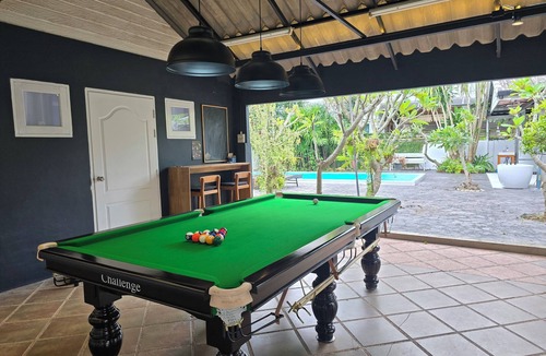 Chang Phueak House | Spacious 5-bedroom house with private pool in Jed yod Chiang Mai 5min to Nimman