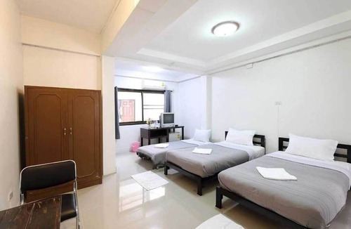 Chiang Mai House | Spacious Superior Triple | Ideal Stay for Families